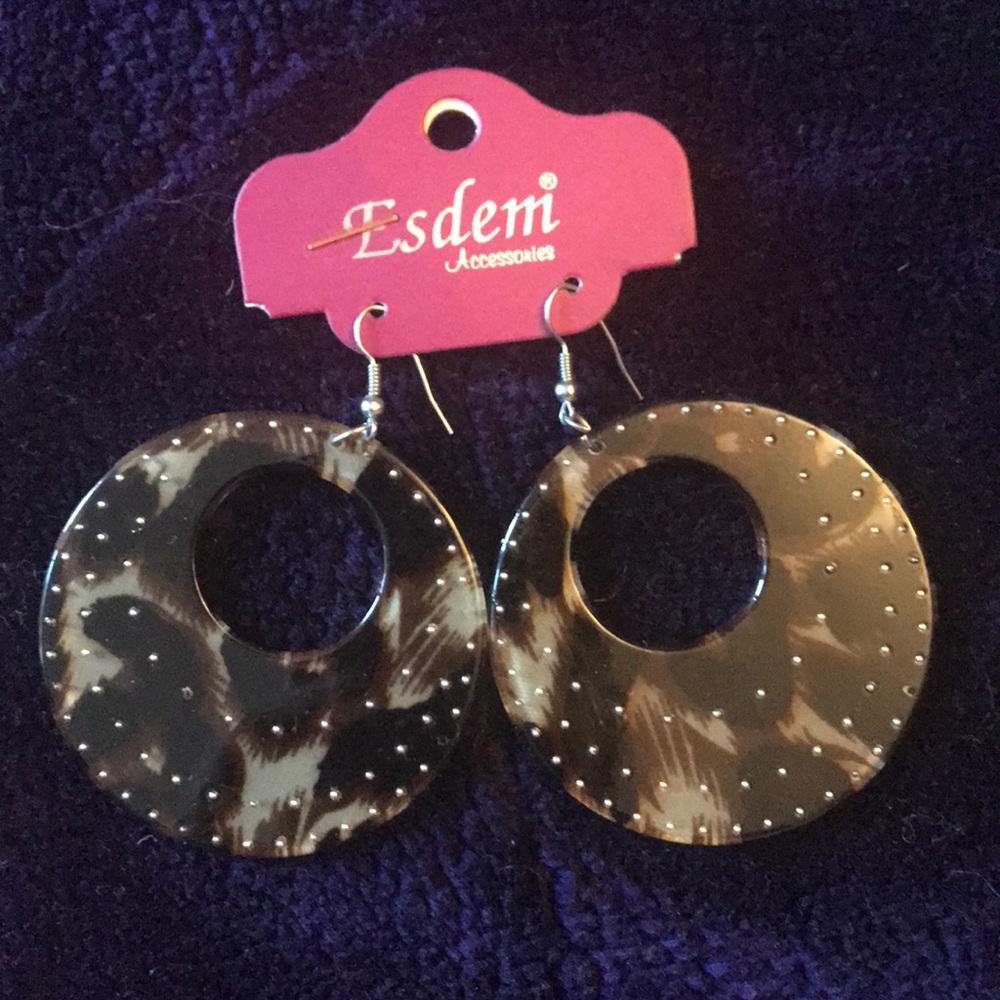 🌟 Leopard earrings 🌟 - Picture 2 of 3